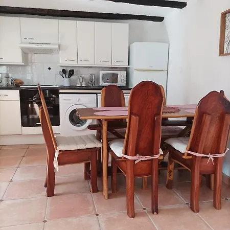 Le Clos De La Musardise - De Charme Avec Piscine Chauffee *