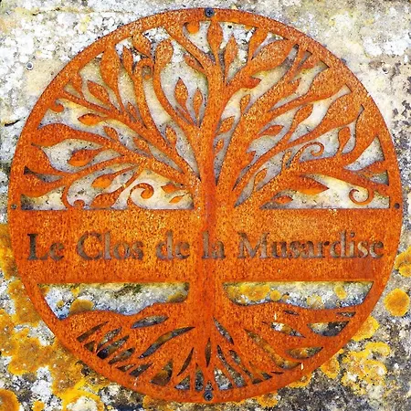 Le Clos De La Musardise - De Charme Avec Piscine Chauffée Salignac Eyvigues