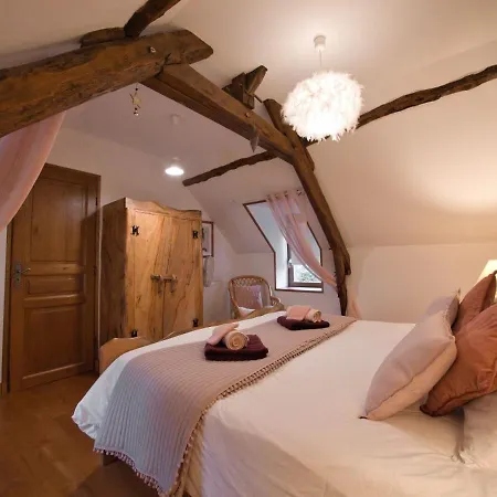 Feriehus Le Clos De La Musardise - De Charme Avec Piscine Chauffee Salignac Eyvigues