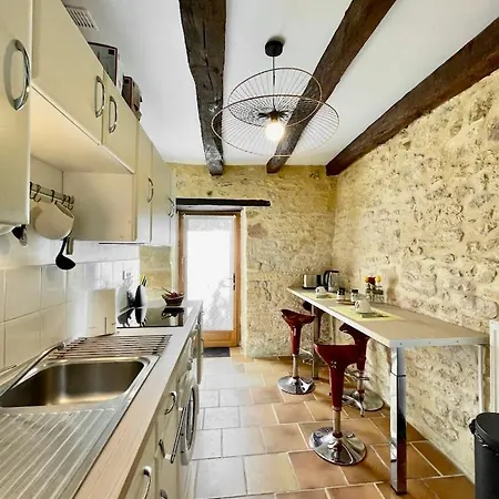 Le Clos De La Musardise - De Charme Avec Piscine Chauffée Hébergement de vacances