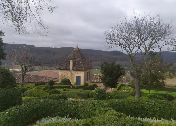 Dom wakacyjny Le Clos De La Musardise - De Charme Avec Piscine Chauffee *