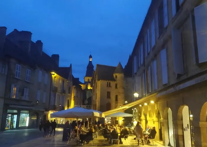 Le Clos De La Musardise - De Charme Avec Piscine Chauffee Dom wakacyjny Salignac Eyvigues
