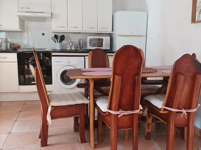 Le Clos De La Musardise - De Charme Avec Piscine Chauffee *